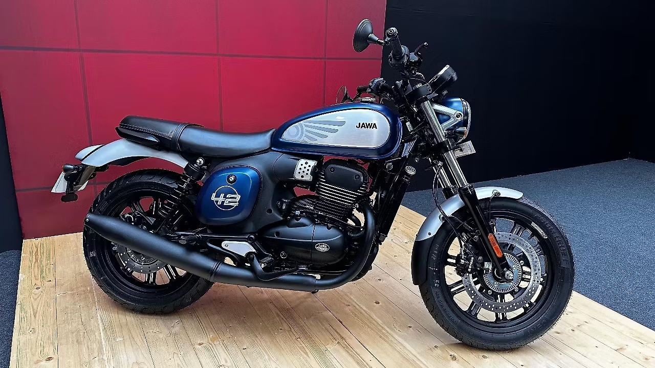 Jawa 42 2026: Nuevo Modelo con Look Futurista y Motor Potente que Desafía a Royal Enfield