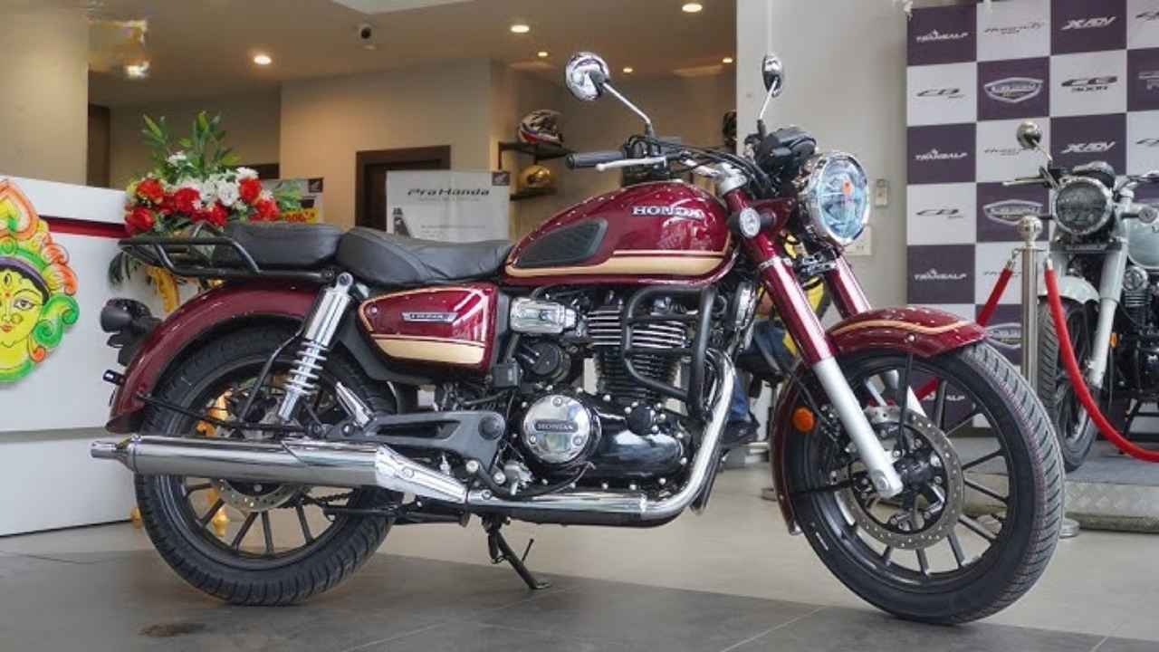 Honda CB350 All Black 2025: Precio en carretera, accesorios modificados y reseña detallada