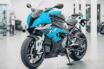 BMW S1000RR 2026: La Bestia Más Rápida y Potente del Año
